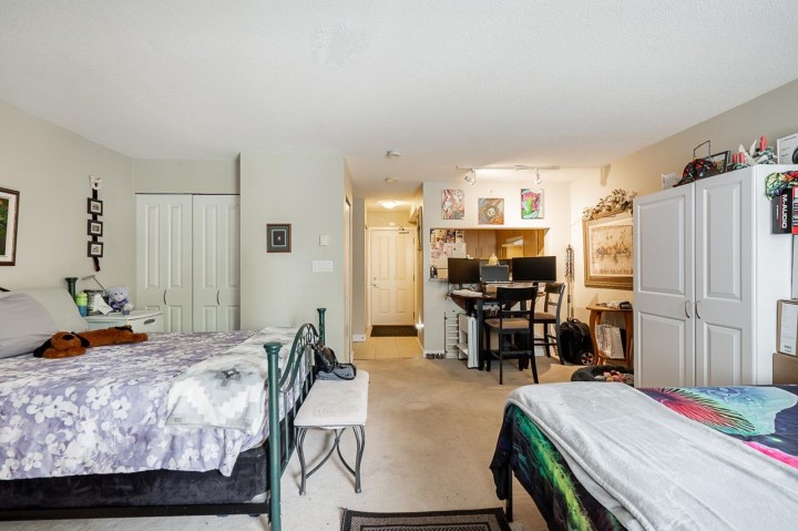 Photo 6 at 211 - 3660 Vanness Avenue, Collingwood VE, Vancouver East