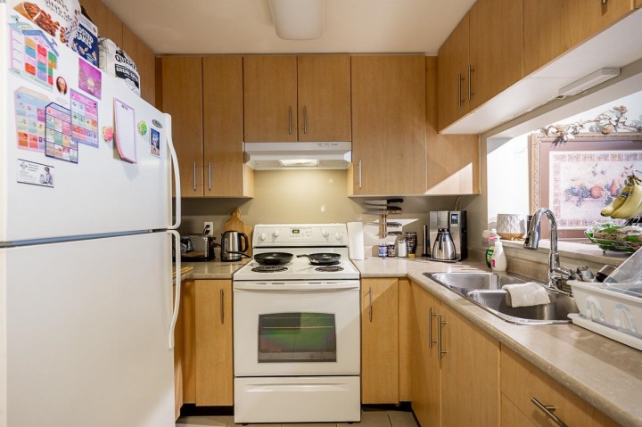 Photo 13 at 211 - 3660 Vanness Avenue, Collingwood VE, Vancouver East