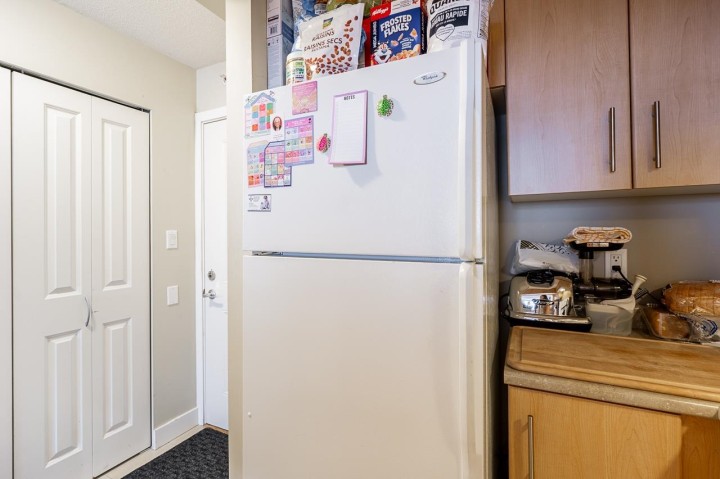 Photo 16 at 211 - 3660 Vanness Avenue, Collingwood VE, Vancouver East