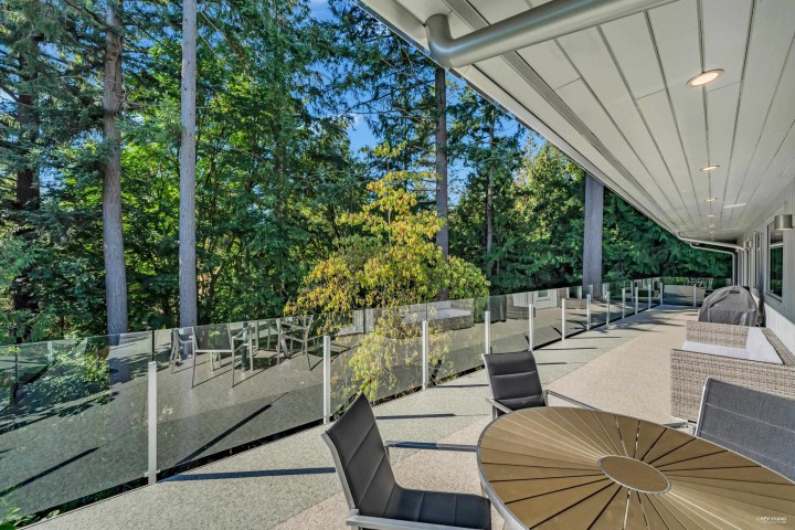 Photo 12 at 4138 Burkehill Road, Bayridge, West Vancouver