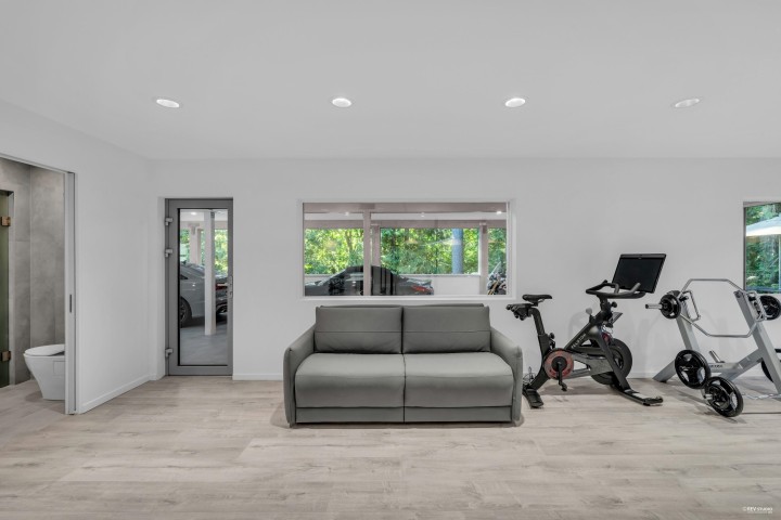 Photo 32 at 4138 Burkehill Road, Bayridge, West Vancouver