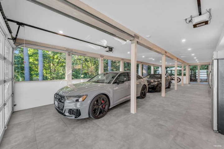 Photo 34 at 4138 Burkehill Road, Bayridge, West Vancouver