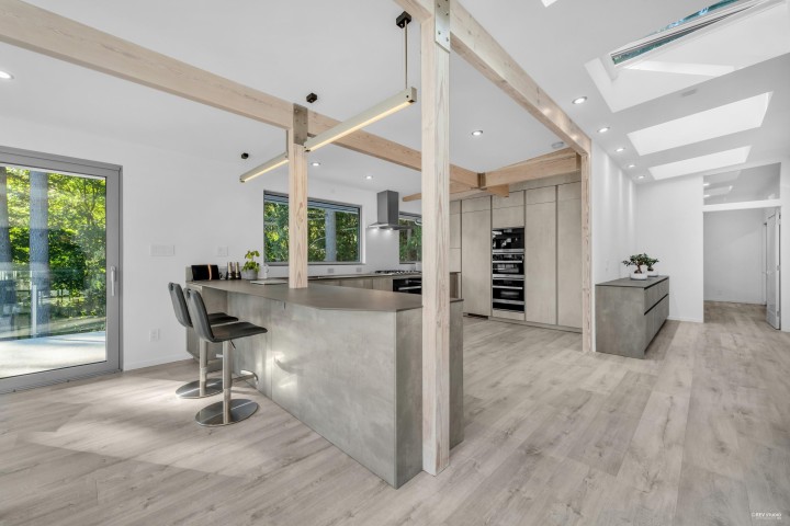 Photo 18 at 4138 Burkehill Road, Bayridge, West Vancouver