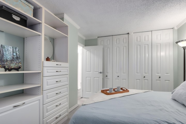 Photo 13 at 303 - 2004 Fullerton Avenue, Pemberton NV, North Vancouver