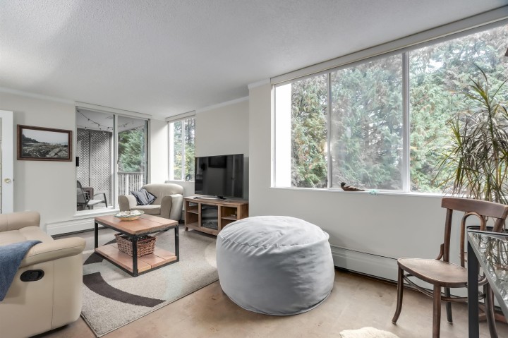 Photo 5 at 303 - 2004 Fullerton Avenue, Pemberton NV, North Vancouver