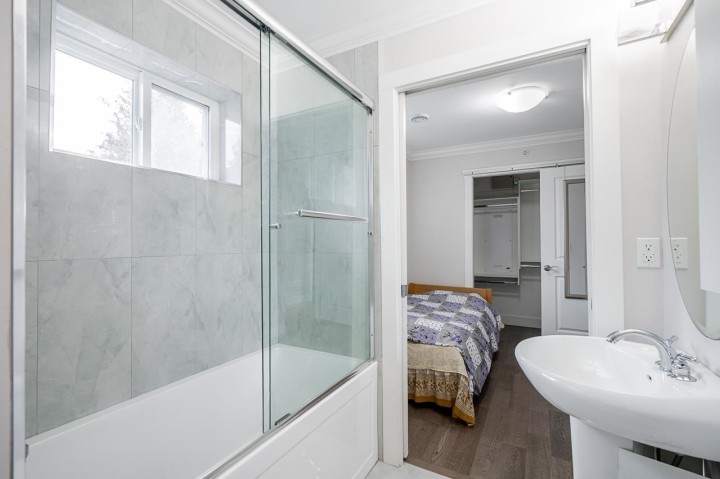 Photo 23 at 4783 Lanark Street, Knight, Vancouver East