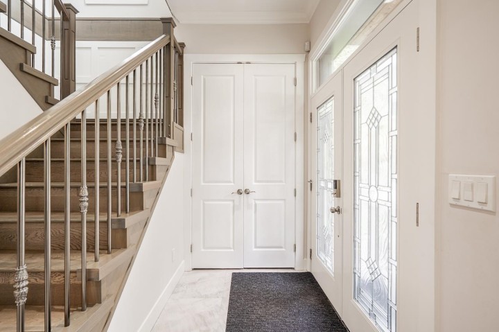 Photo 2 at 4783 Lanark Street, Knight, Vancouver East