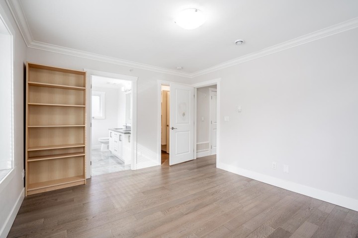 Photo 17 at 4783 Lanark Street, Knight, Vancouver East