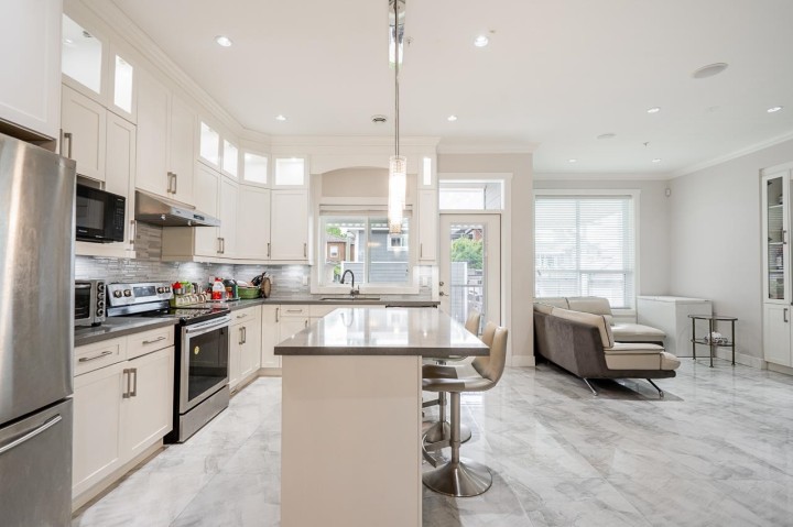 Photo 7 at 4783 Lanark Street, Knight, Vancouver East