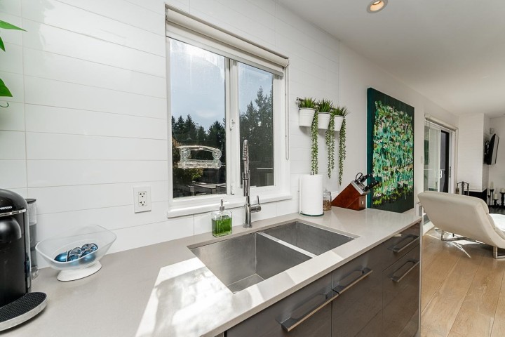 Photo 4 at 3988 Parkway Drive, Quilchena, Vancouver West