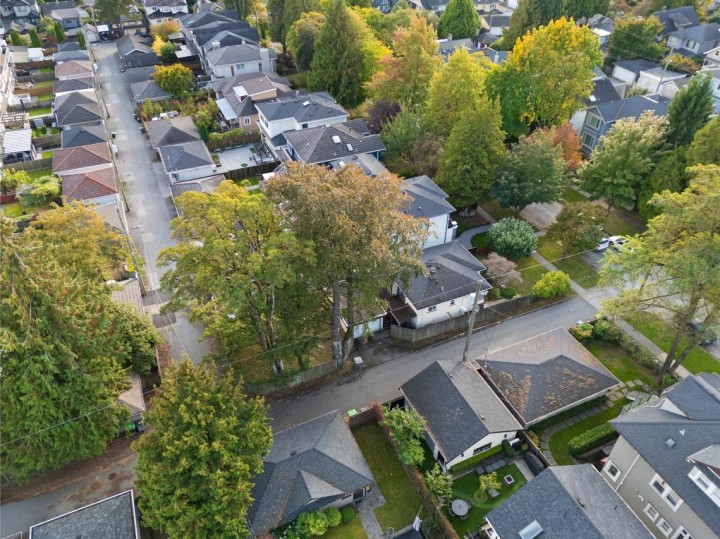 Photo 6 at 7526 Selkirk Street, South Granville, Vancouver West