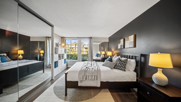 Photo 22 at 17 - 1345 W 4th Avenue, False Creek, Vancouver West