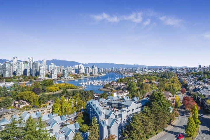 Photo 38 at 17 - 1345 W 4th Avenue, False Creek, Vancouver West