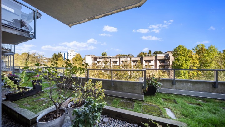 Photo 33 at 17 - 1345 W 4th Avenue, False Creek, Vancouver West