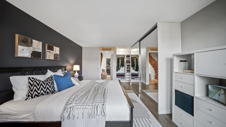 Photo 18 at 17 - 1345 W 4th Avenue, False Creek, Vancouver West