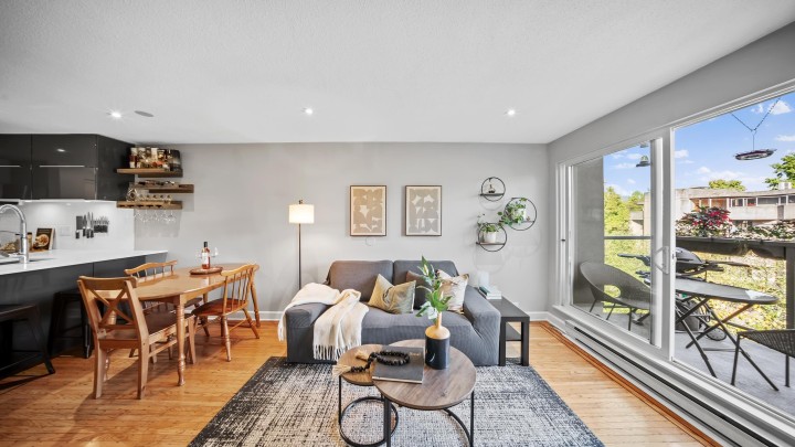 Photo 11 at 17 - 1345 W 4th Avenue, False Creek, Vancouver West