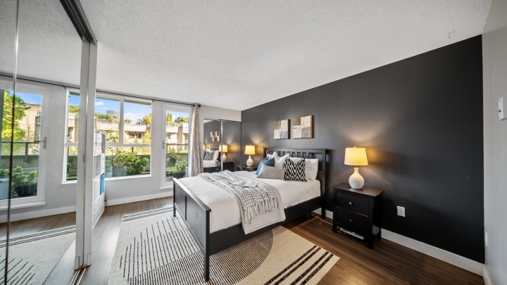 Photo 25 at 17 - 1345 W 4th Avenue, False Creek, Vancouver West