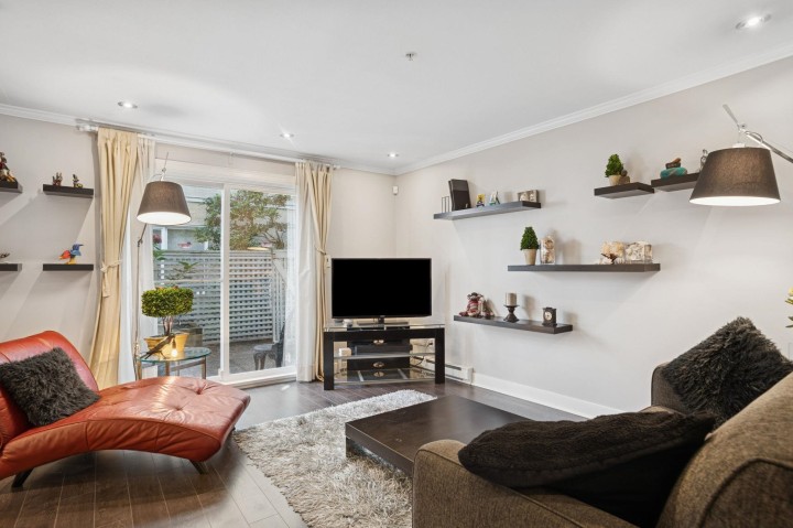 Photo 3 at 105 - 1554 Burnaby Street, West End VW, Vancouver West