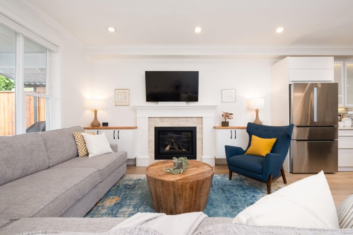 Photo 4 at 308 E 9th Street, Central Lonsdale, North Vancouver