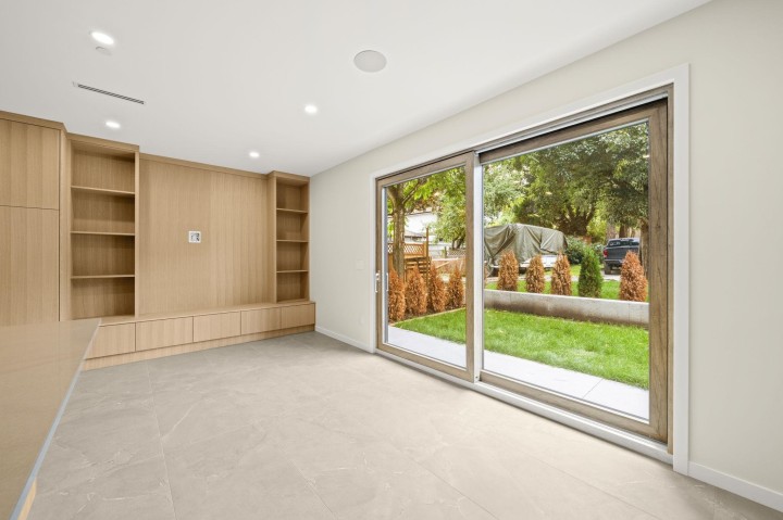 Photo 7 at 1 - 2091 E 20th Avenue, Grandview Woodland, Vancouver East