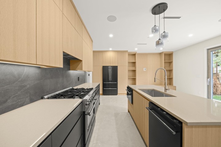 Photo 1 at 1 - 2091 E 20th Avenue, Grandview Woodland, Vancouver East