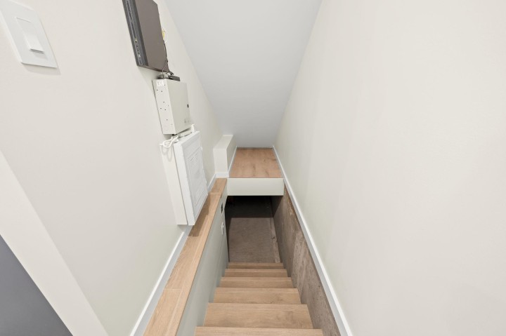 Photo 14 at 1 - 2091 E 20th Avenue, Grandview Woodland, Vancouver East