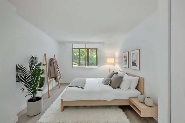 Photo 12 at 201 - 2012 Fullerton Avenue, Pemberton NV, North Vancouver