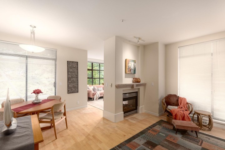 Photo 4 at 302 - 2688 Vine Street, Kitsilano, Vancouver West