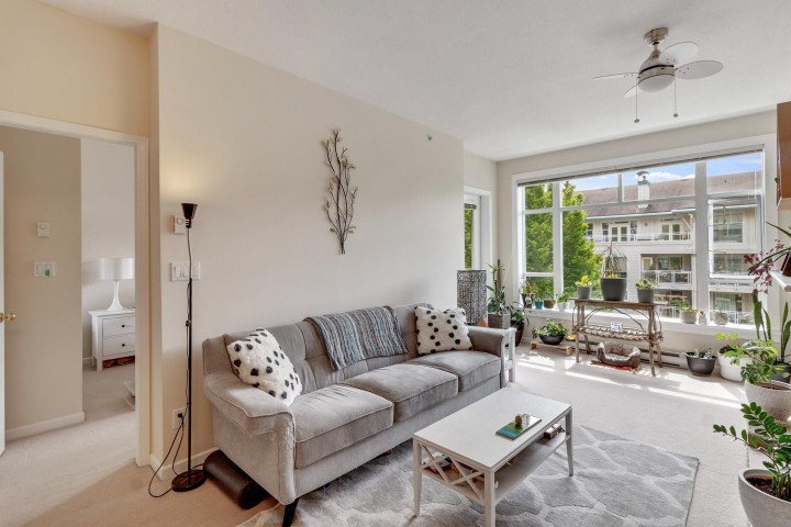 Photo 3 at 304 - 3600 Windcrest Drive, Roche Point, North Vancouver