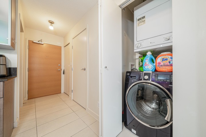 Photo 6 at 2105 - 909 Mainland Street, Yaletown, Vancouver West