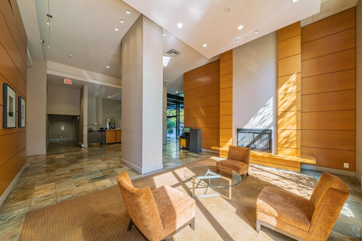 Photo 4 at 2105 - 909 Mainland Street, Yaletown, Vancouver West