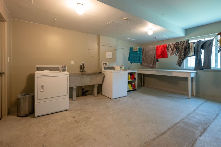 Photo 23 at 8 - 1235 W 10th Avenue, Fairview VW, Vancouver West