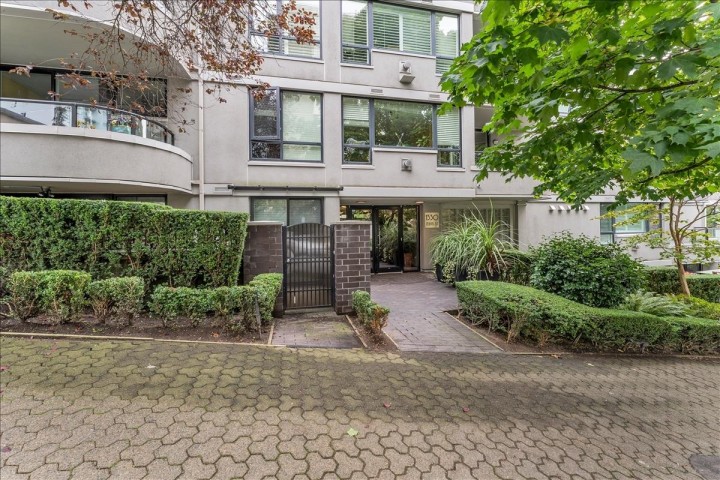 Photo 27 at 401 - 1330 Jervis Street, West End VW, Vancouver West