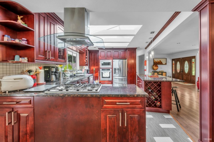 Photo 12 at 341 Rabbit Lane, British Properties, West Vancouver