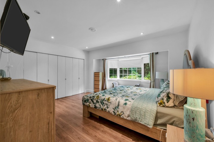 Photo 26 at 341 Rabbit Lane, British Properties, West Vancouver