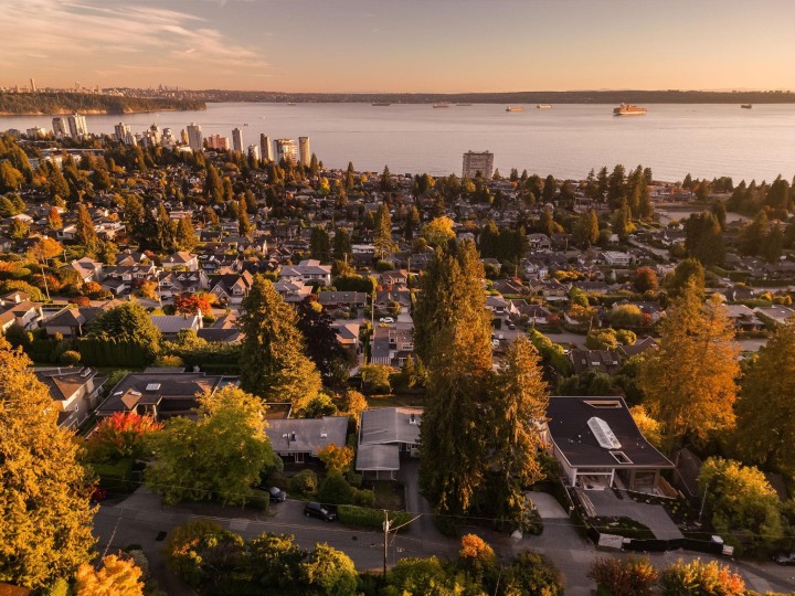 Photo 32 at 2344 Ottawa Avenue, Dundarave, West Vancouver