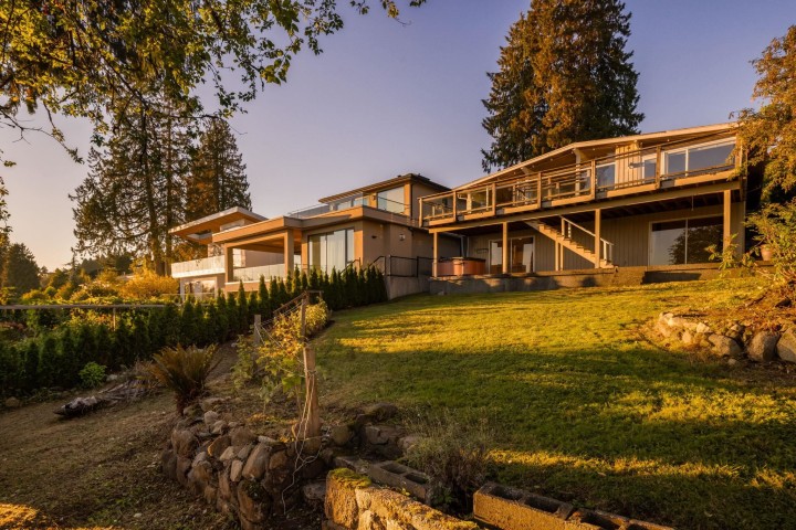 Photo 25 at 2344 Ottawa Avenue, Dundarave, West Vancouver