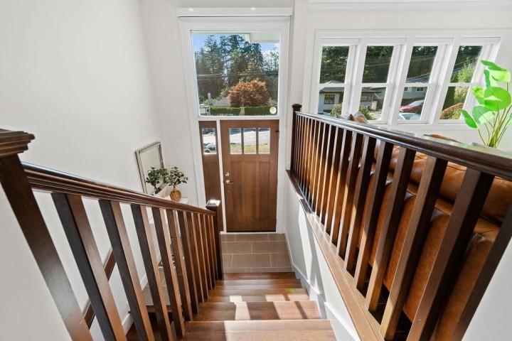 Photo 2 at 814 Plymouth Drive, Windsor Park NV, North Vancouver