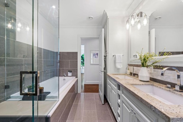 Photo 22 at 814 Plymouth Drive, Windsor Park NV, North Vancouver