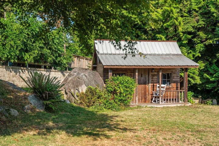 Photo 14 at 814 Plymouth Drive, Windsor Park NV, North Vancouver