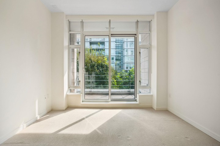 Photo 17 at 407 - 77 Walter Hardwick Avenue, False Creek, Vancouver West