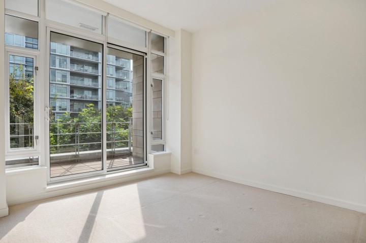 Photo 16 at 407 - 77 Walter Hardwick Avenue, False Creek, Vancouver West