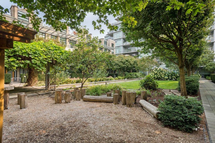 Photo 26 at 407 - 77 Walter Hardwick Avenue, False Creek, Vancouver West