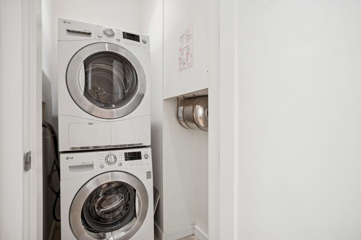 Photo 19 at 407 - 77 Walter Hardwick Avenue, False Creek, Vancouver West