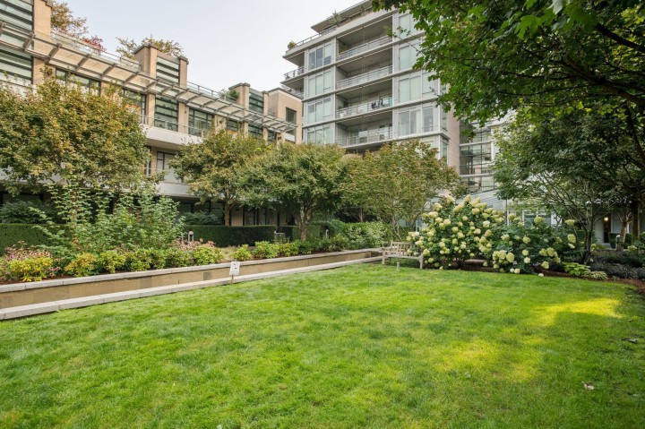 Photo 25 at 407 - 77 Walter Hardwick Avenue, False Creek, Vancouver West