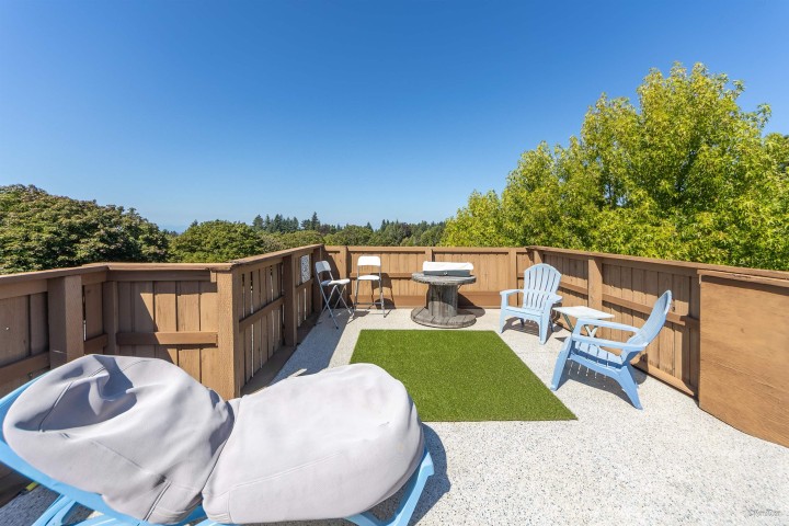 Photo 3 at 2141 W 47th Avenue, Kerrisdale, Vancouver West