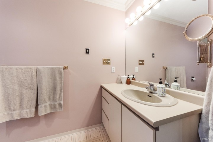 Photo 11 at 2141 W 47th Avenue, Kerrisdale, Vancouver West