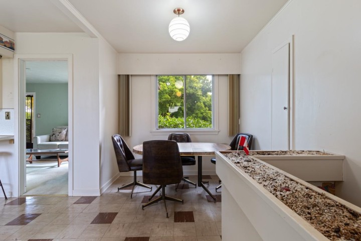 Photo 9 at 4805 Inverness Street, Knight, Vancouver East