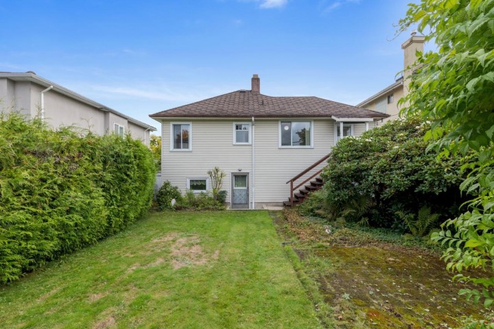 Photo 24 at 4805 Inverness Street, Knight, Vancouver East