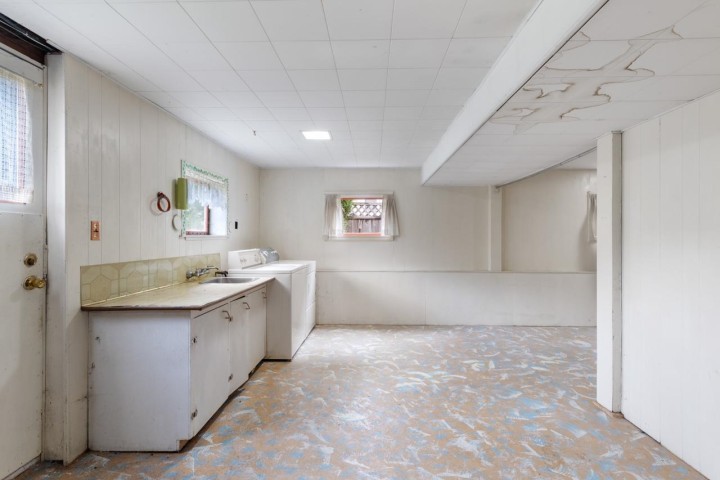 Photo 18 at 4805 Inverness Street, Knight, Vancouver East